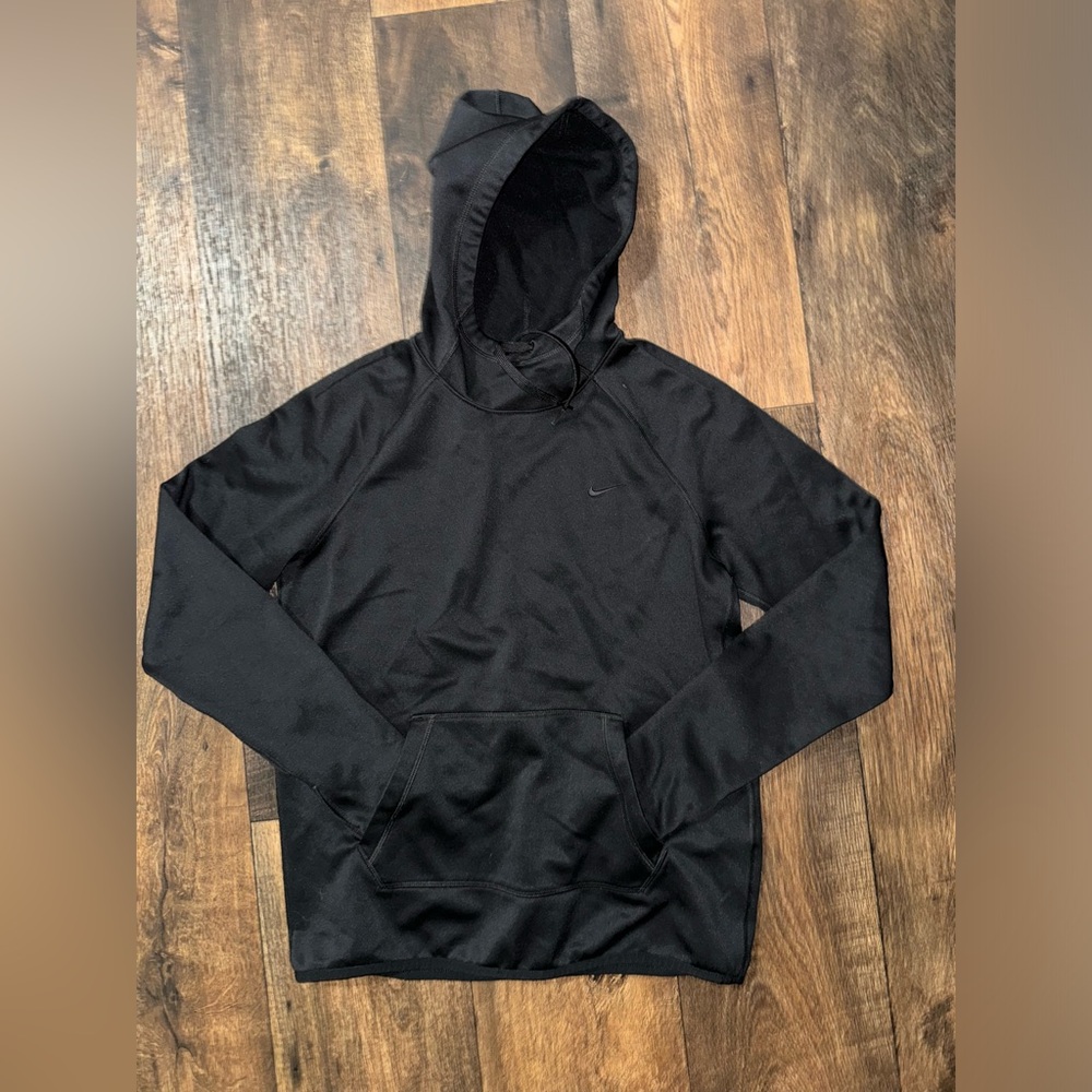 Nike women’s hoodie